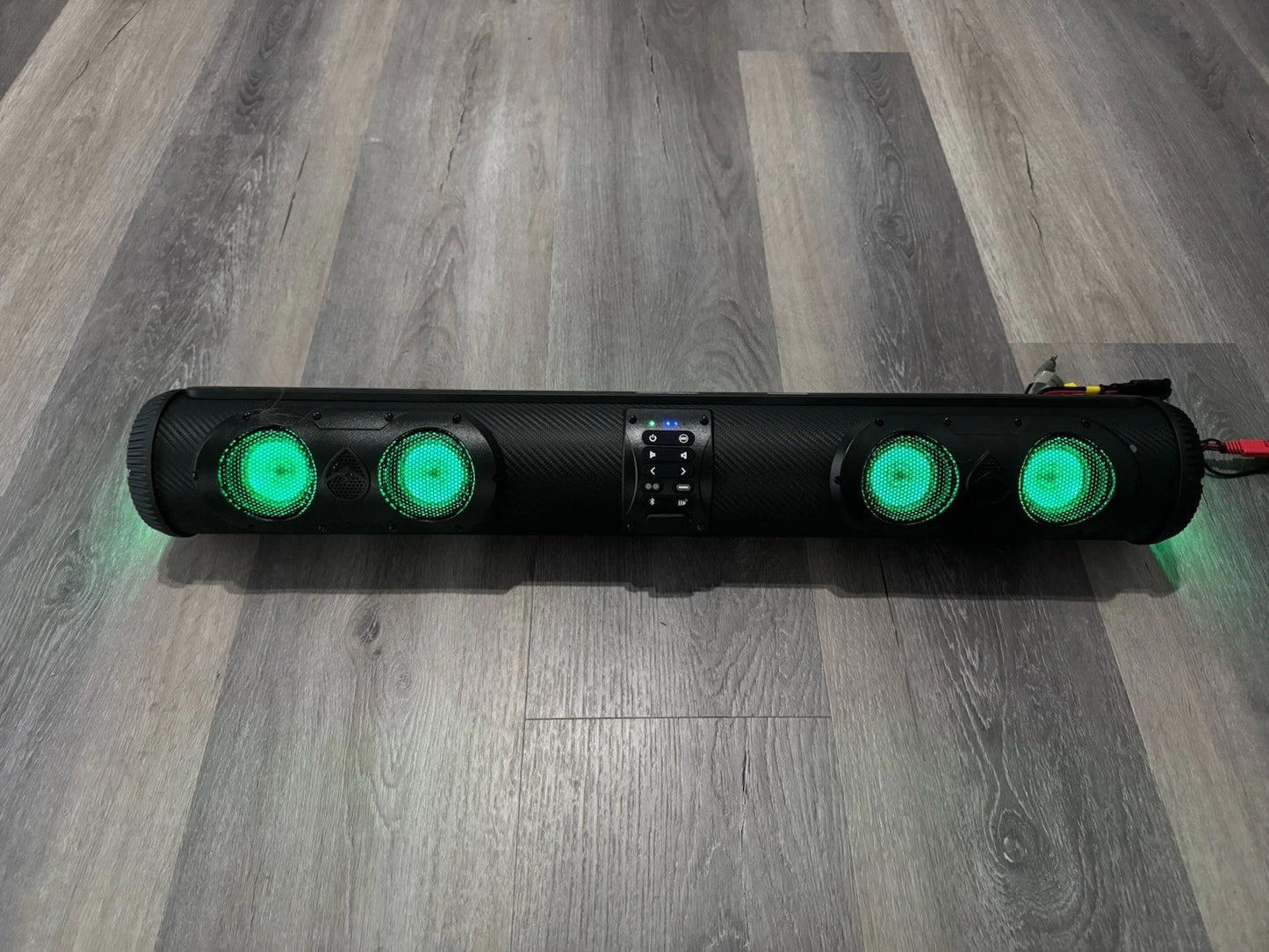 ECOXGEAR SoundExtreme 32" Amplified Sound Bar